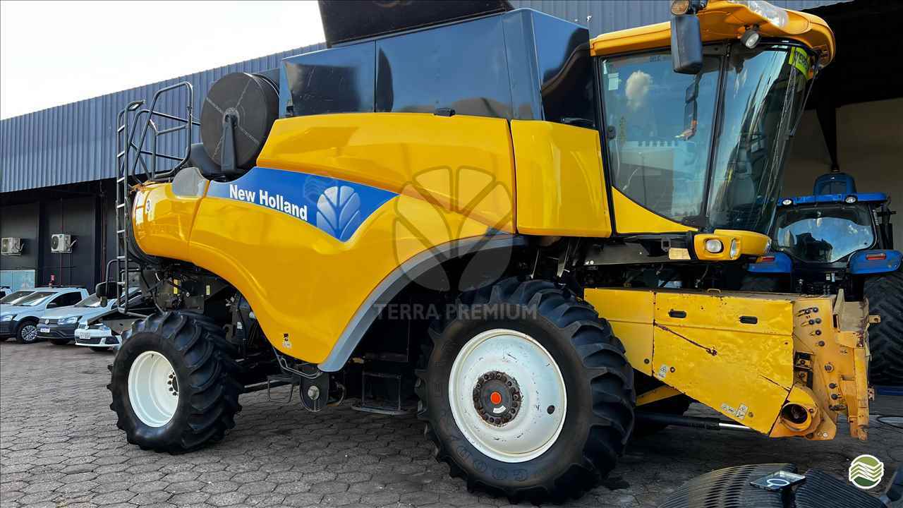 COLHEITADEIRA NEW HOLLAND CR 9060 Terra Premium RONDONOPOLIS MATO GROSSO MT